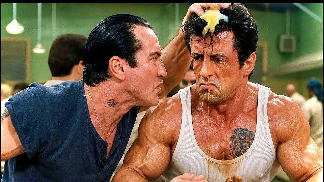 ‏بعد اغتصاب ابنته في غيابه وفشل القانون في استرجاع حقه بنته بيتسجن ظلم ‏ ولما بيخرج بينتقم من الكل//