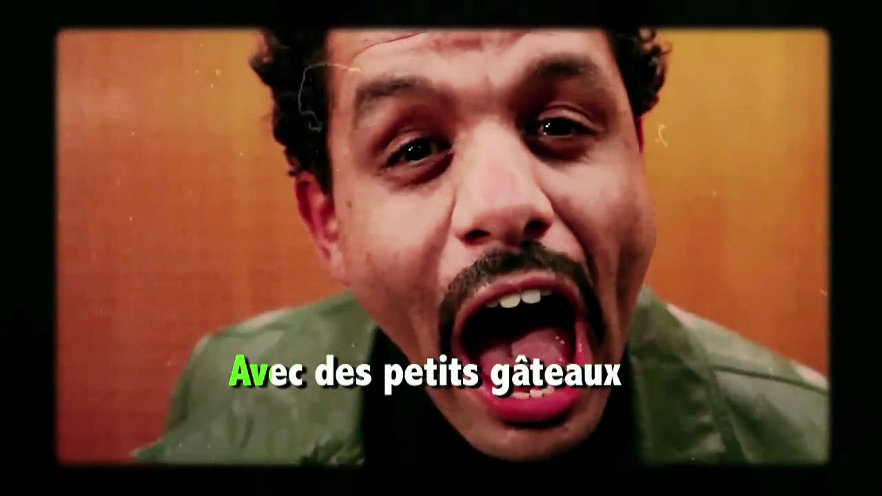 Halal Police D Etat La Voiture Rouge Le Clip Youtube