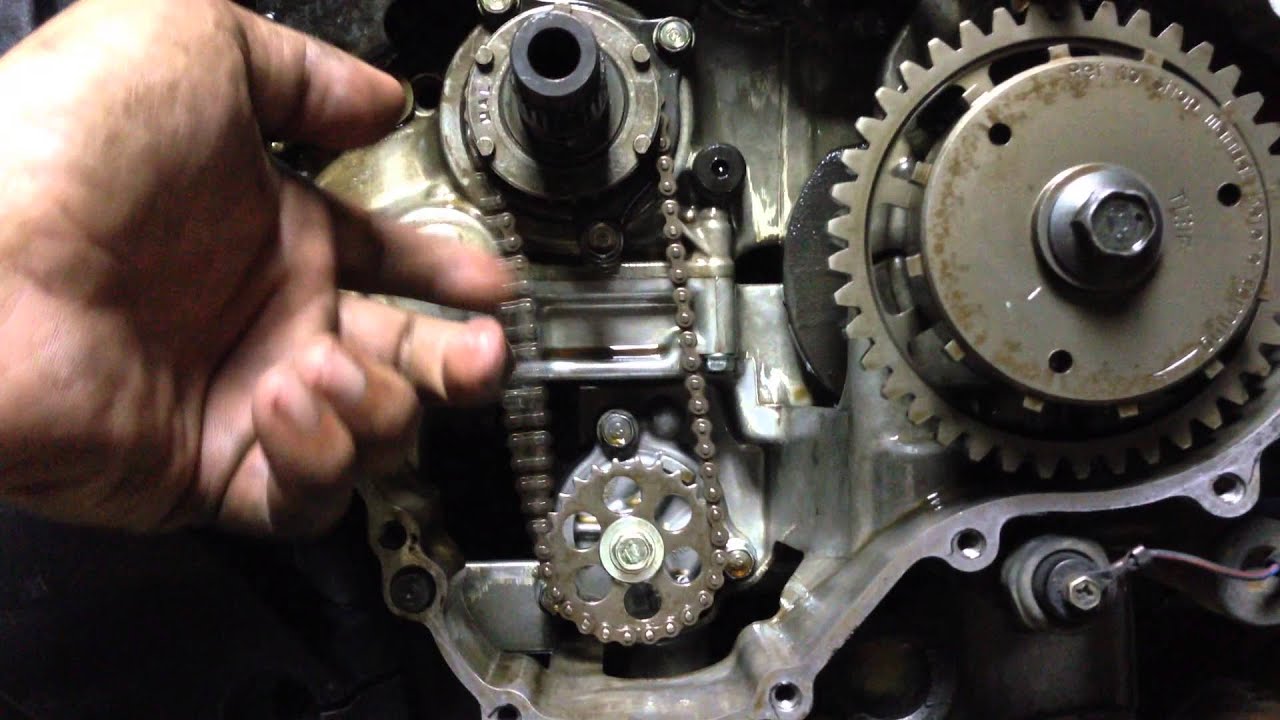 cbr600rr chain pump oil YouTube