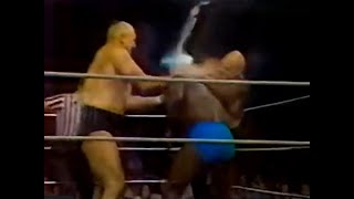 wwf tv killer kahn/george steele vs sd jones/curt hennig-andre the giant makes the save