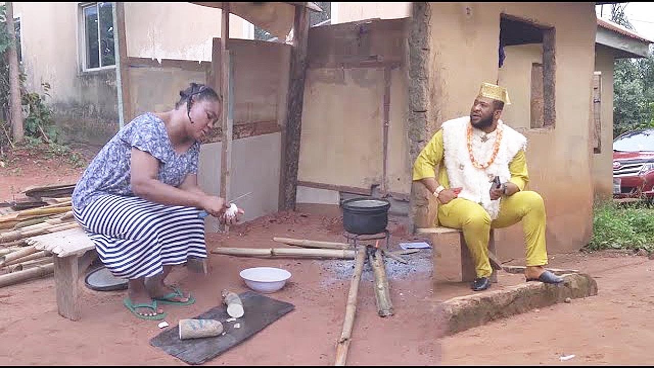 CE N'EST QU'UNE ORPHELINE SANS DÉFENSE QUI A RÉUSSI À CONQUÉRIR LE CŒUR DU PRINCE HÉRITIER