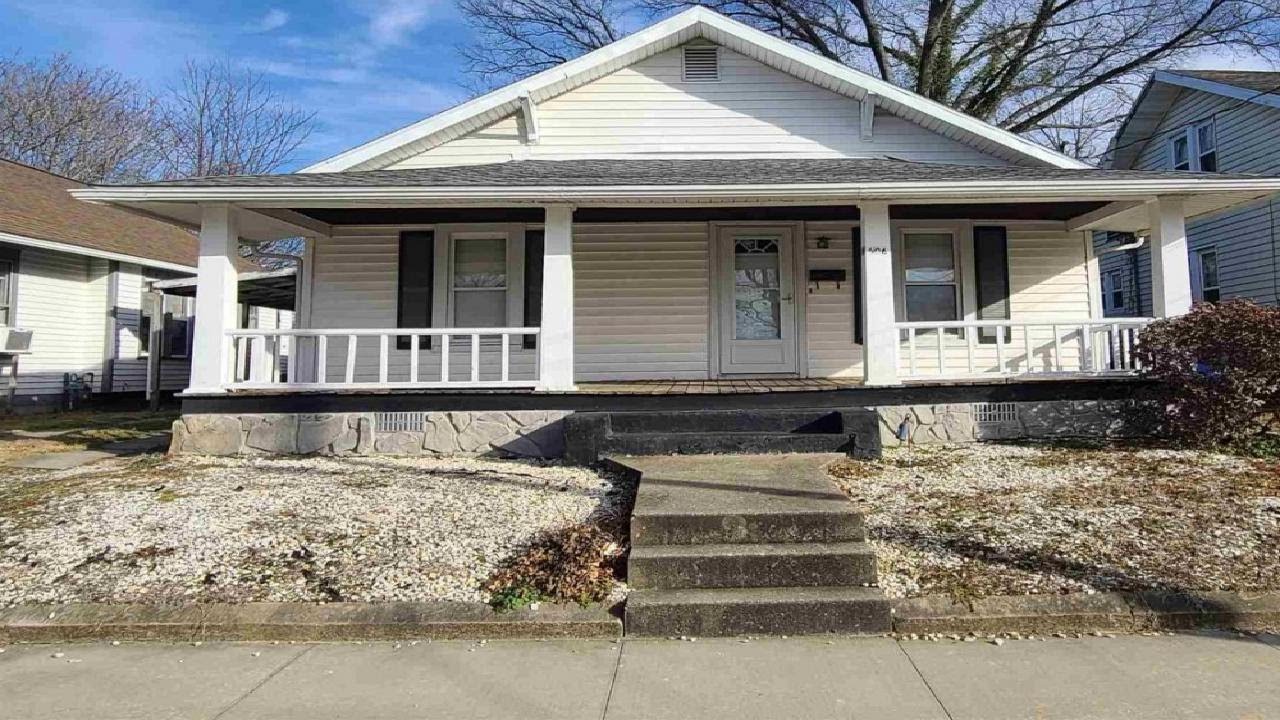 606 N Gibson Street, Princeton, IN Presented by Horton Team.