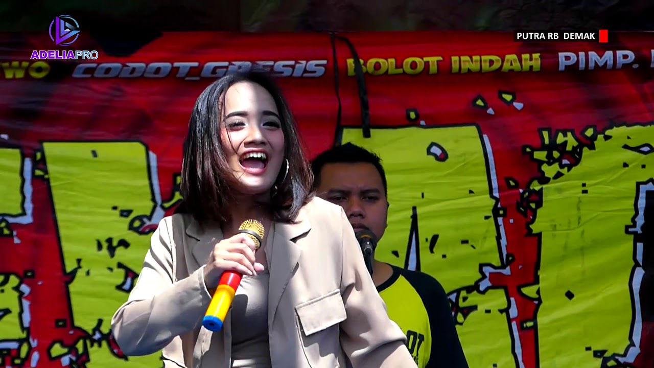 MADU TIGA EDOT ARISNA NEVADA PUTRA RB DEMAK