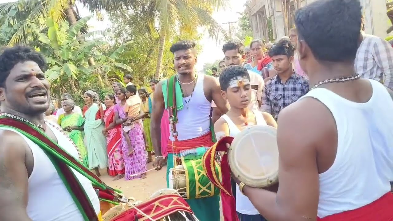 10 வயது சிறுவன் சாமியாடும் காட்சி 😱😱 ஆக்ரோஷமாய் அழைத்த பூசாரி | பம்பைசெந்தில் பூசாரிப்பாட்டு