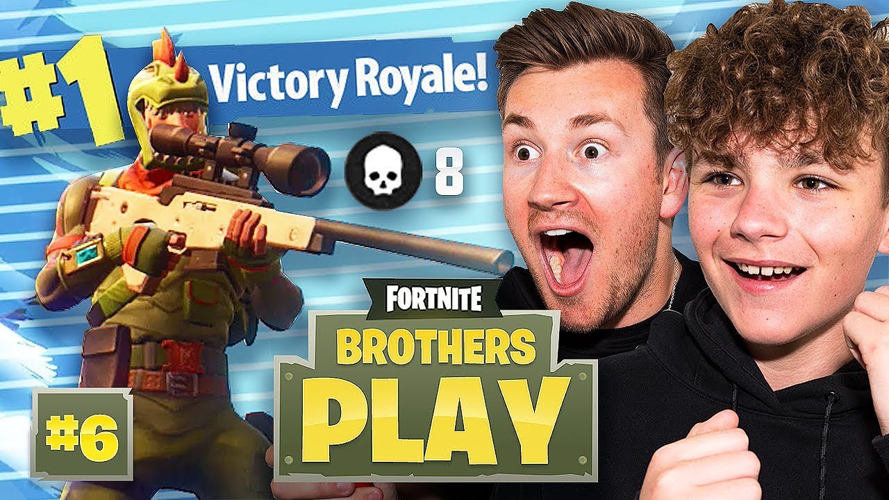 My brother plays computer games. Brother Play. Tag brothers играют. My brother is playing Video games.. Ninja Bros.