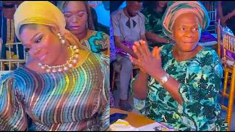 Watch Eniola Ajao & Odunlade Adekola’s Mom Show Their Dance Steps At His Film Production Awards