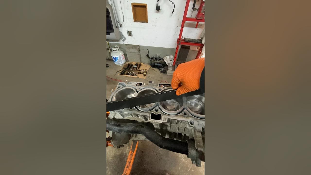 Cylinder Head Warpage Check YouTube