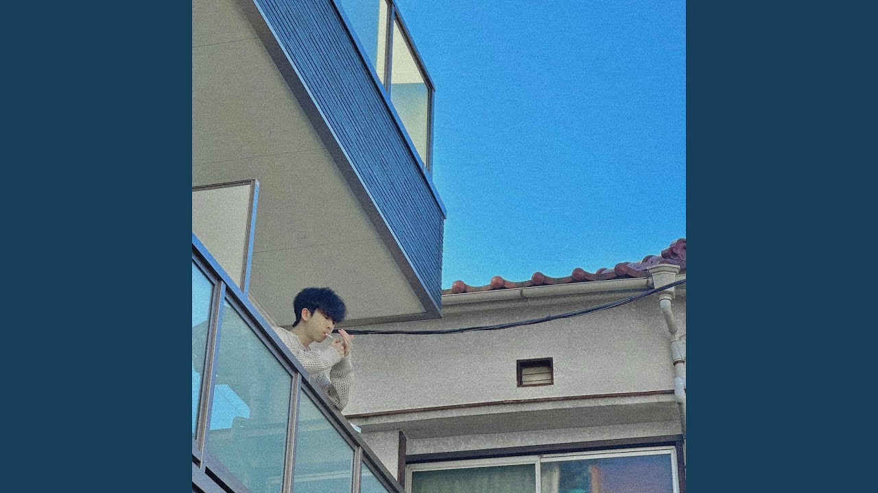 Guarda 아침에 베란다에서 담배를 피는건 (Feat. Holynn) su YouTube