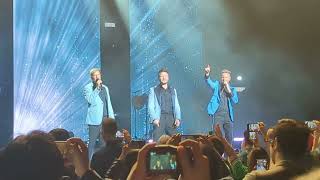 Westlife in Toronto- Flying Without Wings (March 11, 2024)