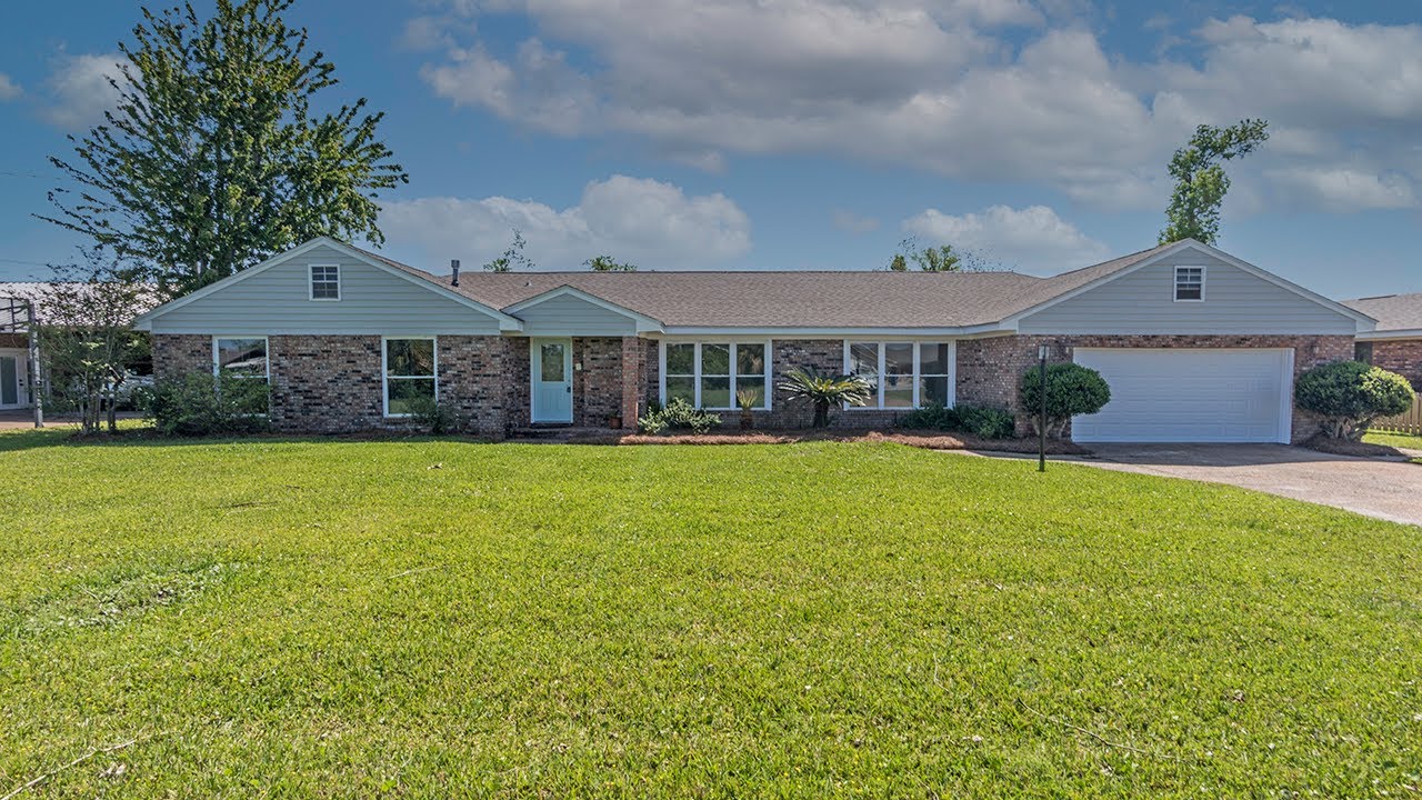 Updated Brick Ranch Home - Panama City, Florida Real Estate For Sale