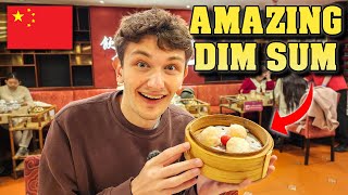 Chinese Food is DELICIOUS! | Eating at the Best Restaurant in Guangzhou