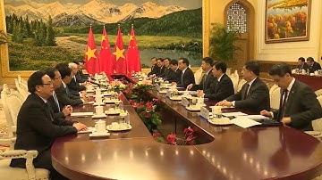 Tổng Bí thư Nguyễn Phú Trọng hội kiến Thủ tướng Lý Khắc Cường