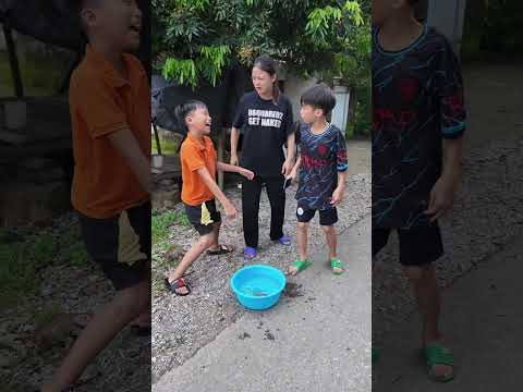 Cậu bé ngốc