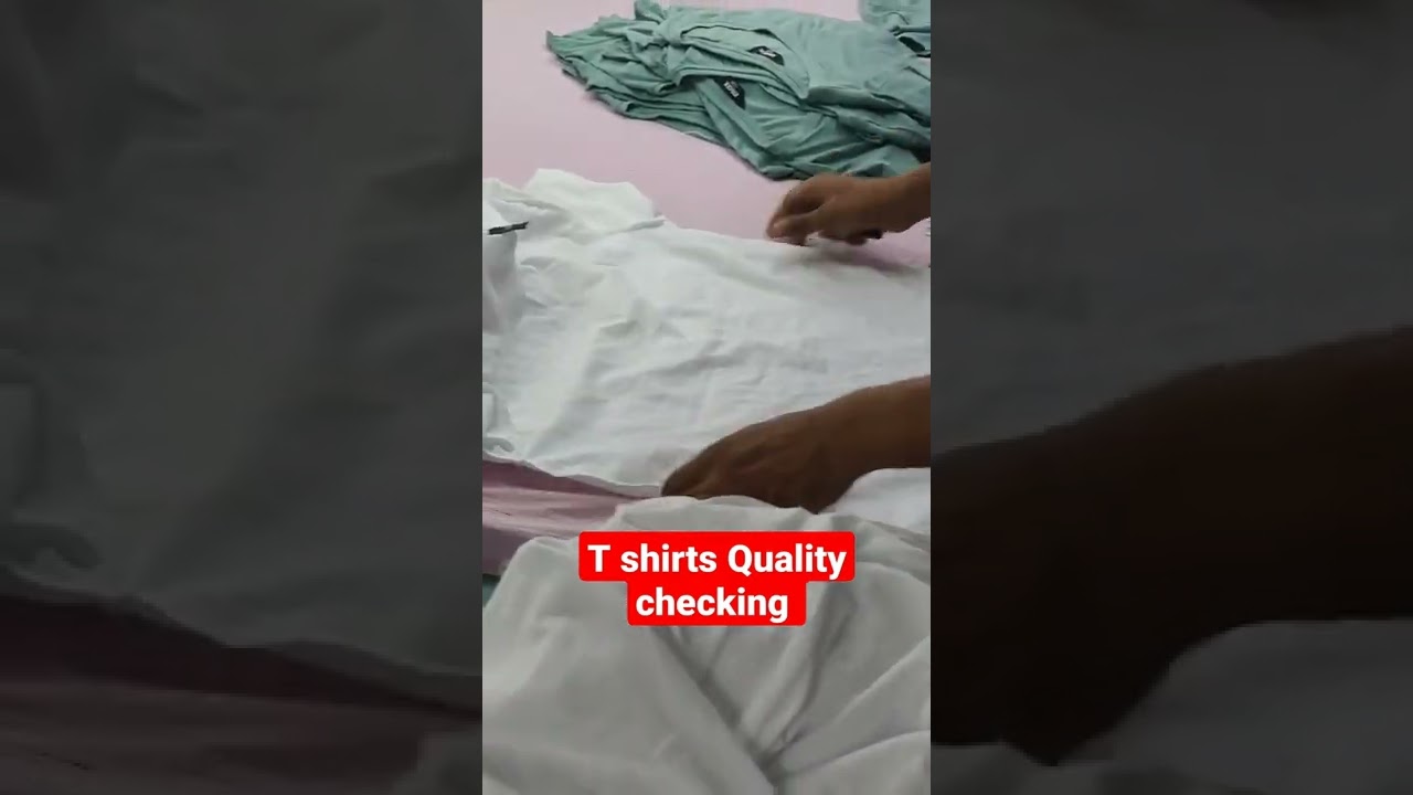 T shirts QC and thread cutting section. This shipment will go to Canada✈️ 