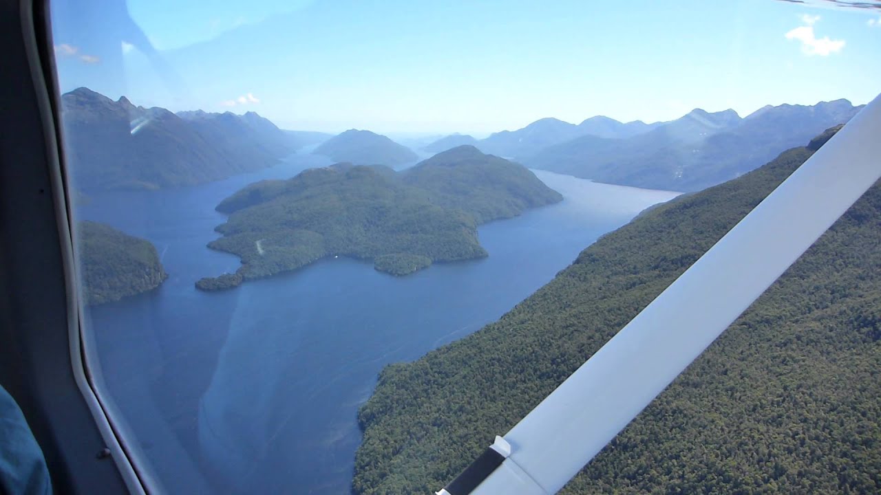 2014 01 21 Scenic Flight over Dusky Sound and Doubtful Sound II