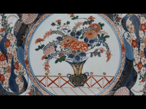 美術品鑑賞第871回【花瓶に花図皿(Plate with Vase and Flowers)】伊万里焼ーメトロポリタン美術館所蔵