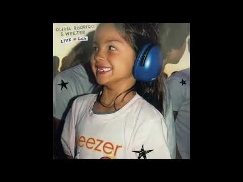 Olivia Rodrigo, Weezer - Say It Ain't So (LIVE @ Lolla)
