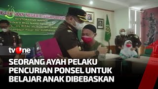 Momen Haru Pembebasan Pelaku Pencuri Ponsel Demi Belajar Sang Anak | Kabar Siang tvOne