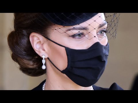 Video: Osobná Nakupujúca Kate Middletonová Teta Williama A Harryho
