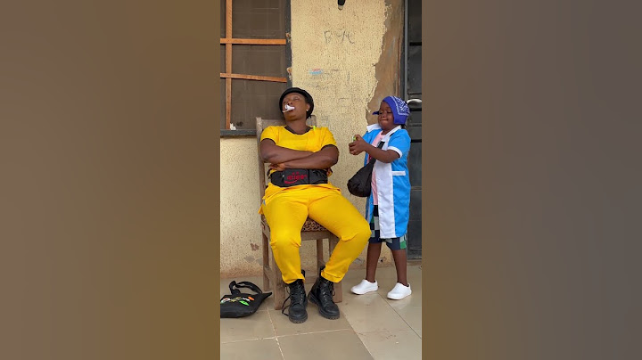 See what Ebube is doing to me …if I beat this girl hennnnn #filmmaking