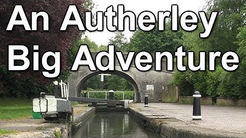 103. Going through Autherley on a narrowboat from the Shroppie to the Staffs and Worcester canal
