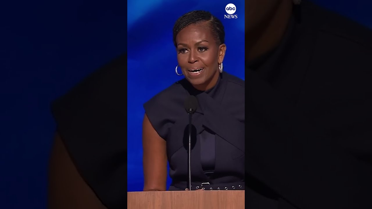 Michelle Obama Introduces Barack On DNC Night Two