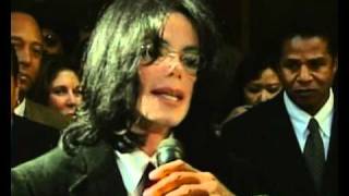 Michael Jackson at a court appearance