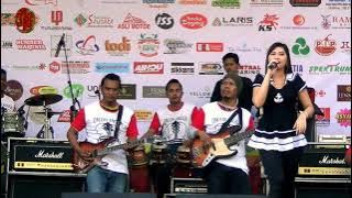 RINDI ANTIKA KORBAN JANJI COVER GUYON WATON, GOYANG SANTAI MENGIBUR PENGUNJUNG KID'S FUN JOGJAKARTA