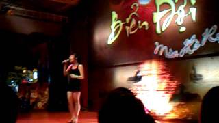 Gi?ng ca v�ng Nh?t C??ng