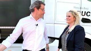 Trucker Babes Und Fahrerblogs Leben On The Road Geht Online