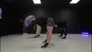 John King - Ebbina Lyo feat. Dj Julian K (Barbie World Choreography )