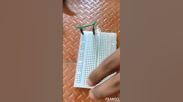 How to glow a LED in Breadboard. Simple and bacis Experiment #shorts