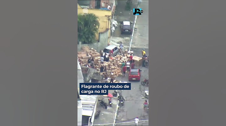 Helicóptero da Record TV flagra confronto entre policiais e criminosos no Rio de Janeiro #shorts