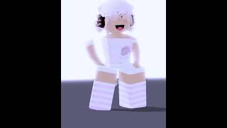 #roblox #when my friend see me low and 😊 happy and calm✨