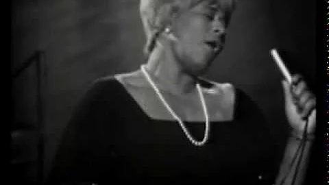 Ella Fitzgerald - Misty  (Ella Fitzgerald Swings w...