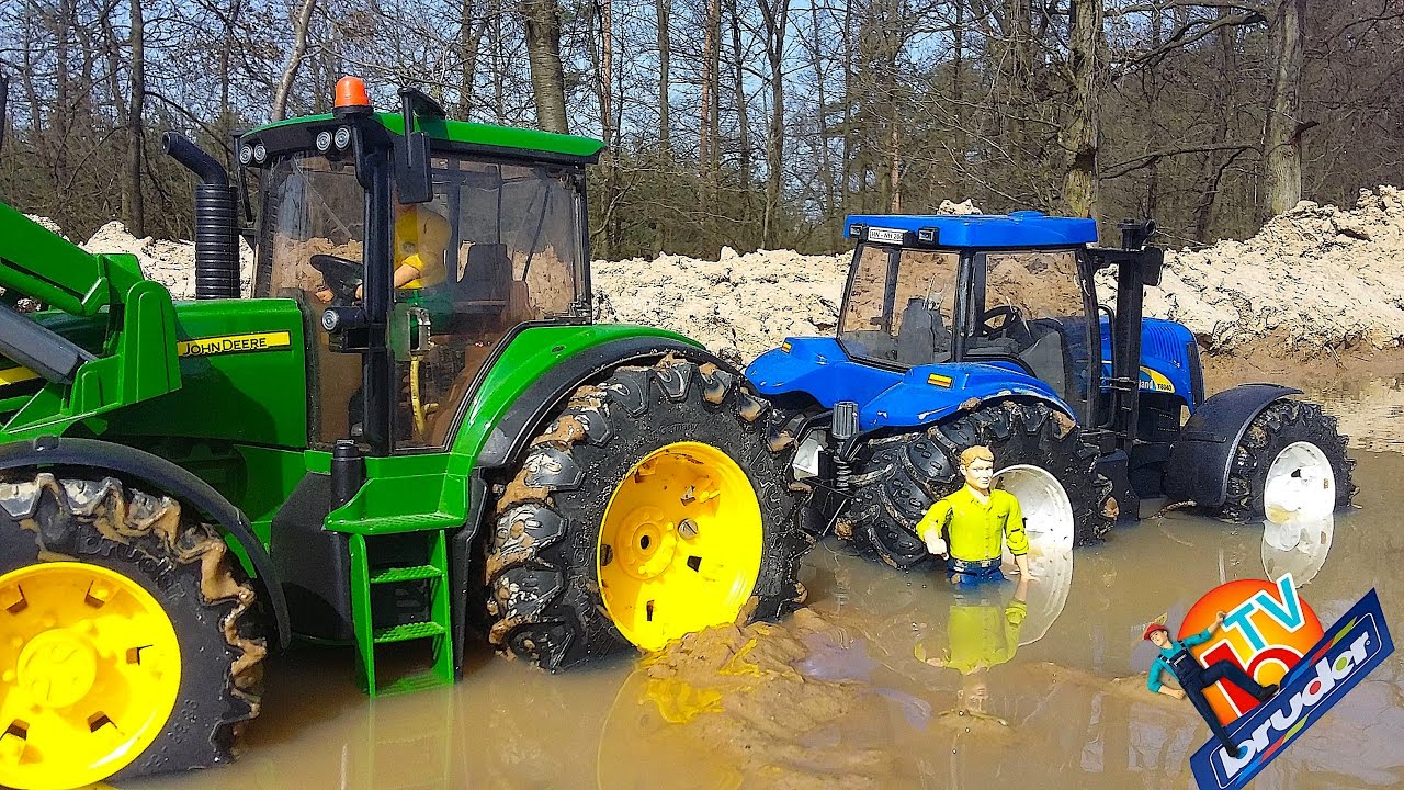BRUDER traktor John Deere New Holland In The Mud 