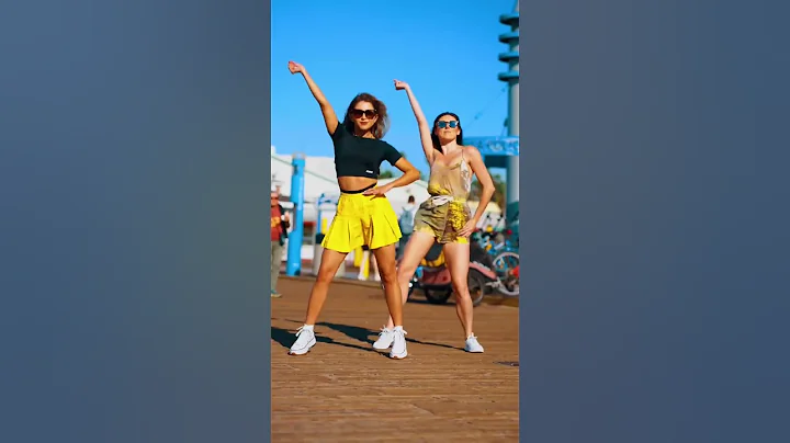 Made you look @MeghanTrainor @tilerpeck #madeyoulo...