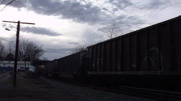 CSX U825 in Hi Def at Shenandoah Junction,WV on 3/3/11