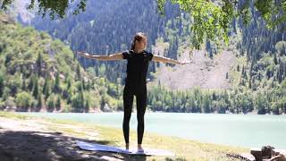 картинка: STRETCHING IN MOTION • тренировка от мастер-тренера Esentai Fit+Spa Асии Амандыковой