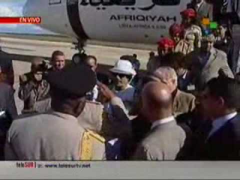 Llegada del lder libio, Muammar al-Gaddafi a la II...