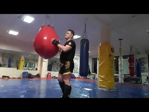 Панч удар