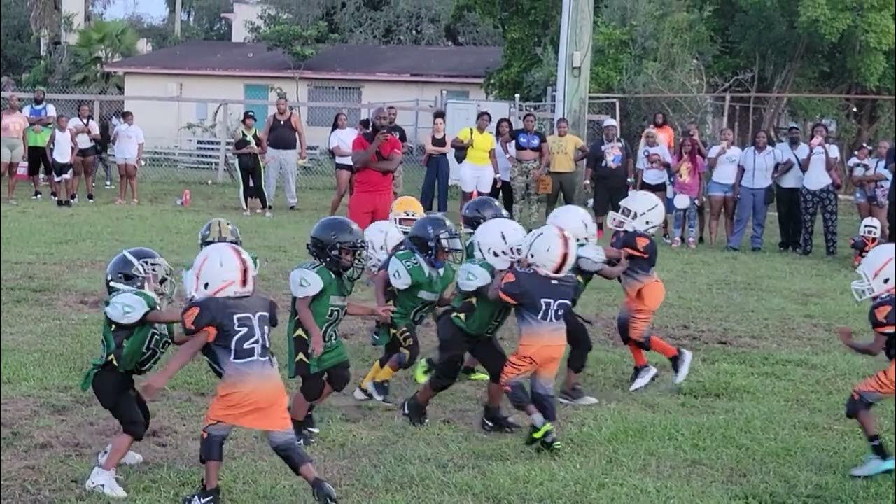 Kymani Burns on the run Opalocka Hurricanes vs Overtown Tornadoes