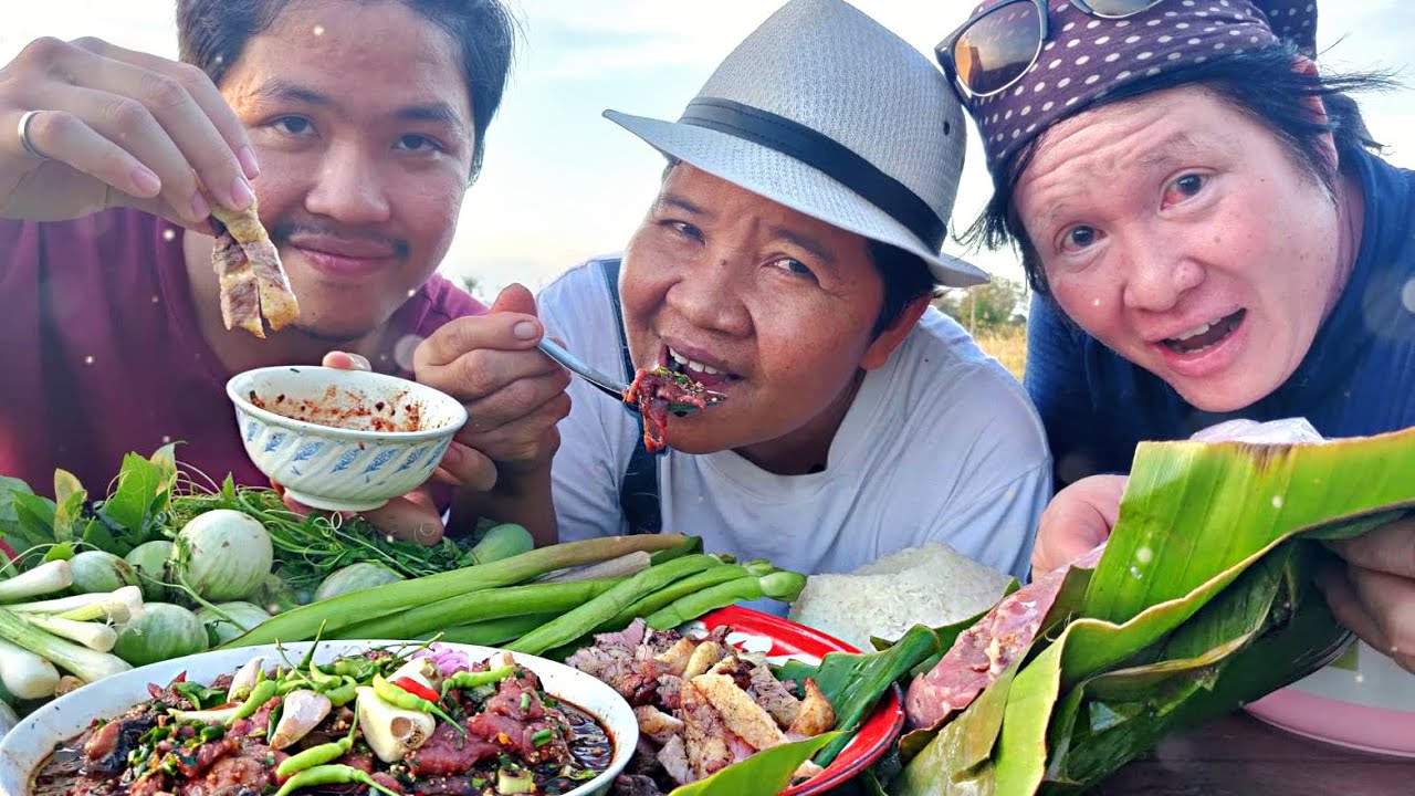 เสือย่างทาเกลือแจ่วขม.ลอยเลือด..ส้มต่อนกับบรรยากาศสุดยอดlสไตล์นายฮ้อยเผือก