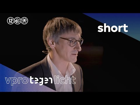 Mikhail Fishman on the future of journalism in Russia (English) | VPRO Backlight