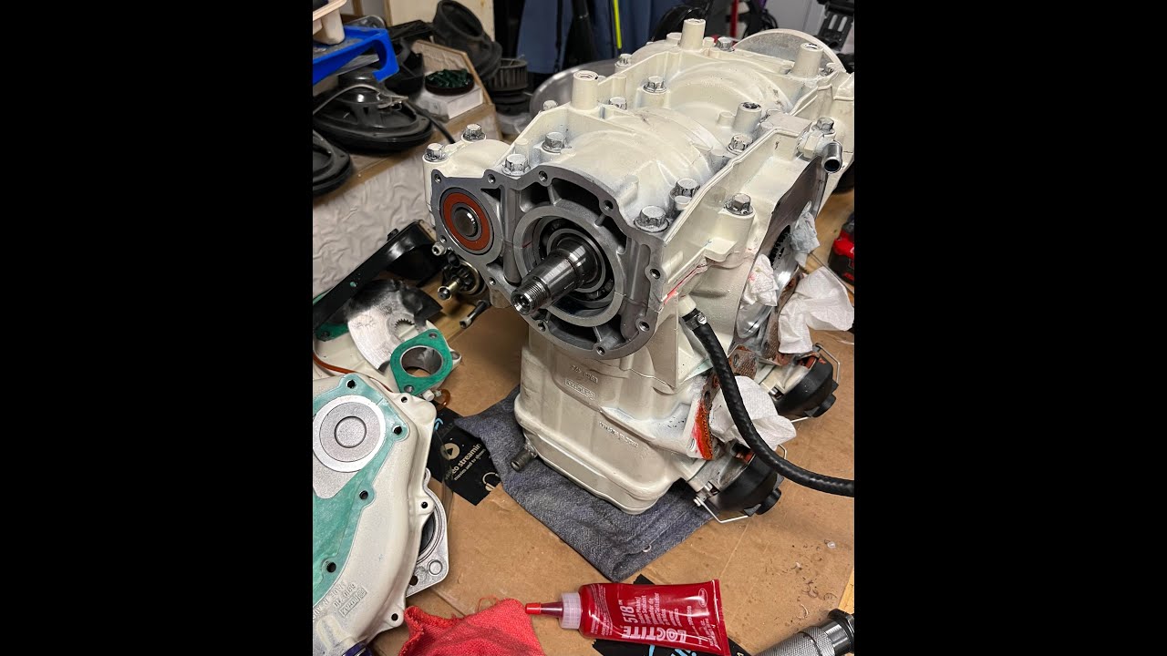 SeaDoo 787 Crankcase Sealing YouTube
