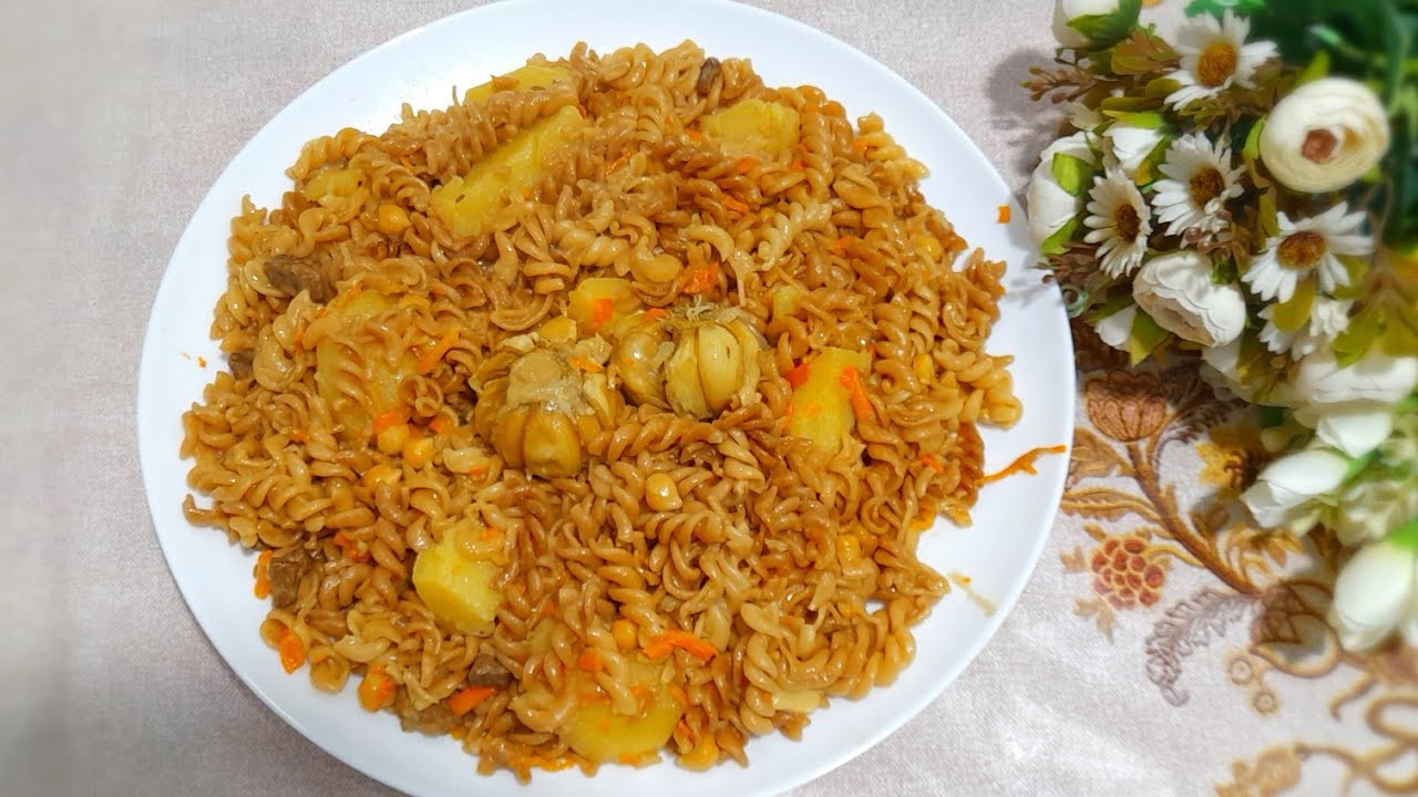 Video: Bir kun porno yulduz bilan Obaka bilan onlayn jinsiy aloqa video