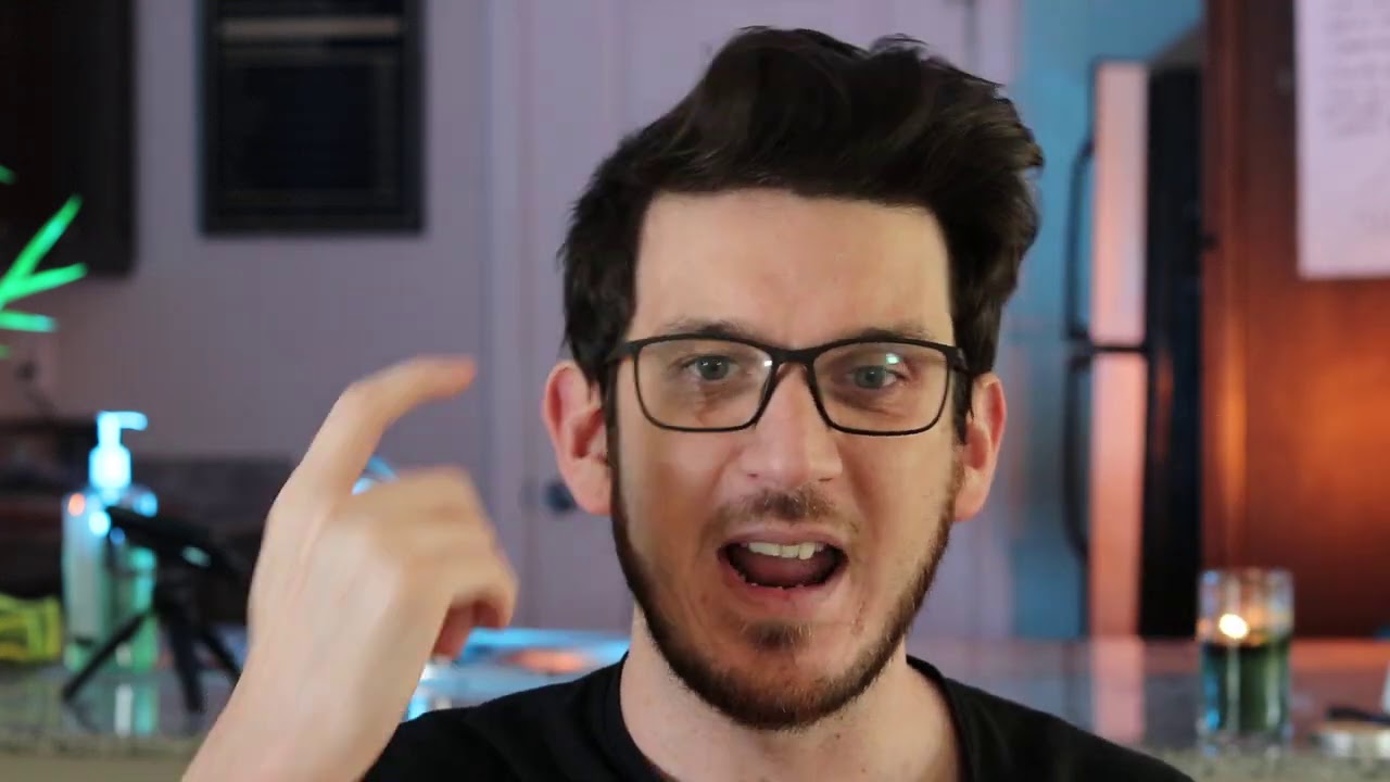 Does A Guy Know Early On If He Wants A Relationship With You? (YES! But What Category Are You In?)