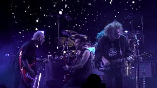 The Cure - At Night (live at WiZink Center, Madrid, 11.11.2022)