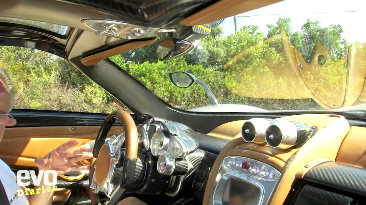 Lyssna på ljudet som Pagani Huayra ger ifrån sig!
