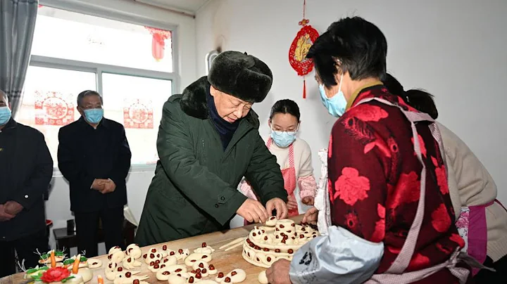 Chinese President Xi Jinping visits villagers in snowy valley - DayDayNews